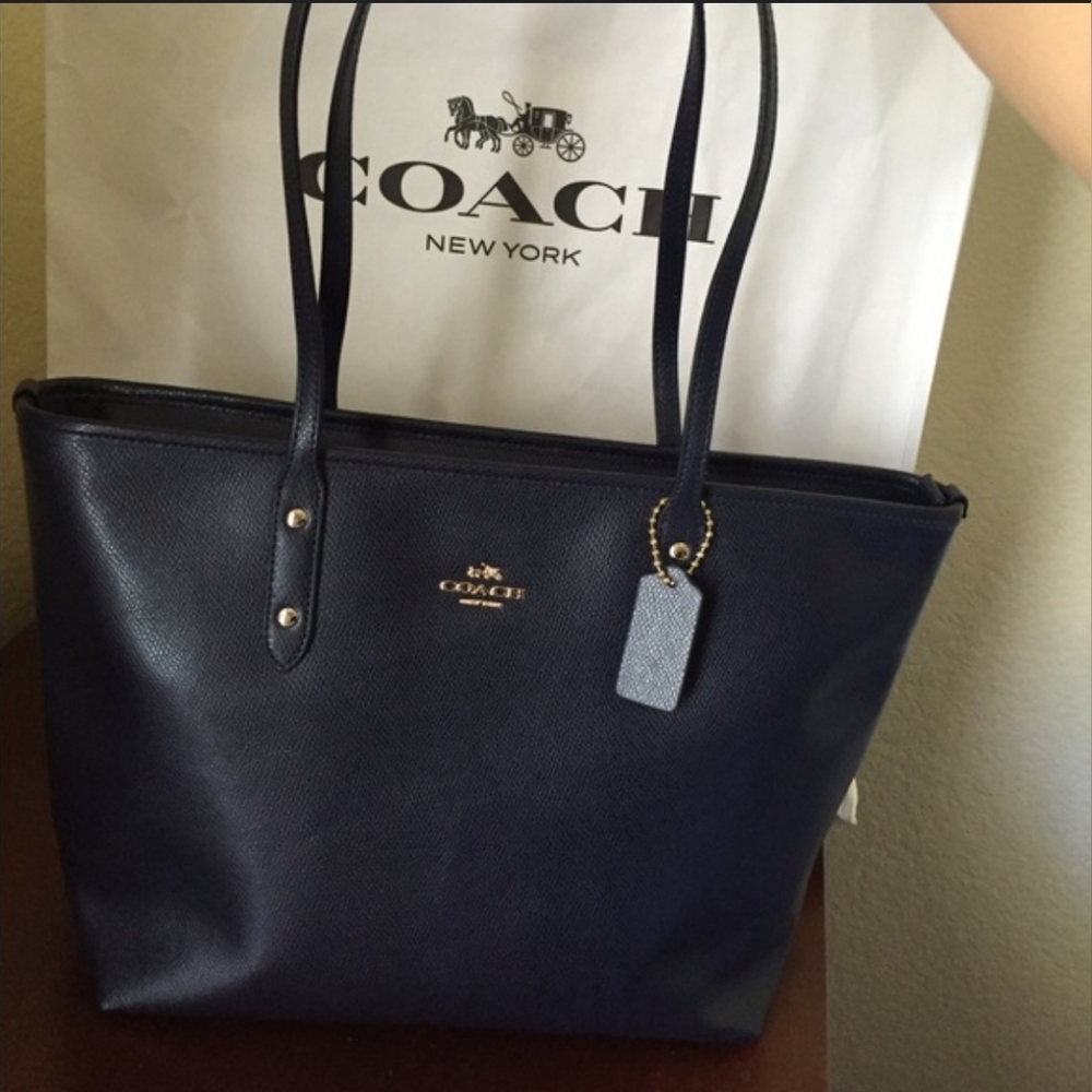 Coach Designer City Tote Black Crossgrain Leather Handbag Purse